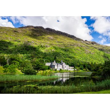 Lais Puzzle - Kylemore Abbey mit Spiegelung im See am Fuße eines Berges. Connemara, Irland - 1.000 Teile