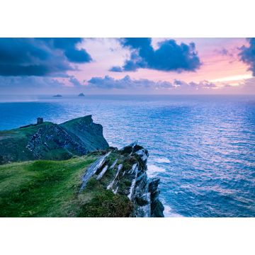 Lais Puzzle - Ein Aussichtspunkt von Bray Head auf der Insel Valentia im Ring of Kerry an der Südwestküste Irlands während eines Sonnenuntergangs im Herbst mit Blick auf die Skellig-Inseln und den Wachturm  - 1.000 Teile