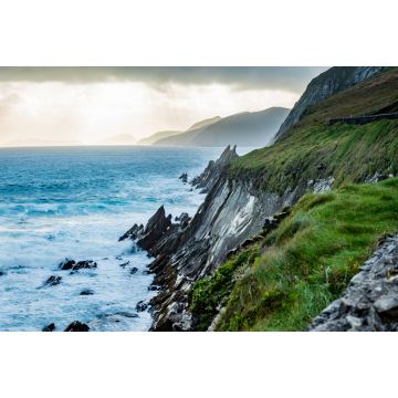 Lais Puzzle - Der Hafen von Coumeenoule im Südwesten Irlands auf der Halbinsel Dingle an einem Herbstabend bei Sonnenuntergang - 2.000 Teile