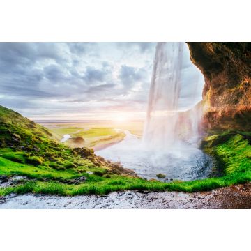 Lais Puzzle - Seljalandfoss Wasserfall bei Sonnenuntergang. Brücke über den Fluss. Fantastische Natur. Island - 2.000 Teile