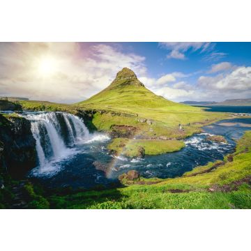 Lais Puzzle - Atemberaubender Sonnenaufgang über der Berglandschaft und dem Wasserfall von Kirkjufell in Island im Sommer - 2.000 Teile