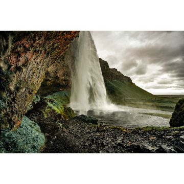 Lais Puzzle - Am Fuße des Seljalandsfoss-Wasserfalls in Island - 2.000 Teile