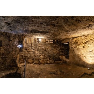 Lais Puzzle - Unterirdische griechisch-orthodoxe Partoriumskirche, Gefängnis Christi, Diebe und Baraba-Gefängnis, in der Via Dolorosa-Straße in der Altstadt von Jerusalem in Israel - 2.000 Teile