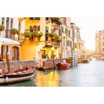 Lais Puzzle - Kleiner romantischer Wasserkanal mit Restaurants im Stadtteil Dorsoduro in Venedig - 2.000 Teile