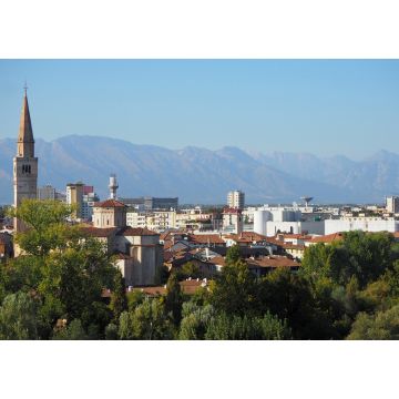 Lais Puzzle - Stadtbild von Pordenone, Stadt in der autonomen Region Friaul in Italien - 1.000 Teile