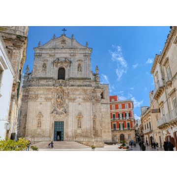 Lais Puzzle - Ein Blick auf die Fassade der Basilika San Martino in Martina Franca, Apulien, Italien - 1.000 Teile