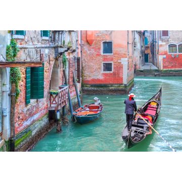 Lais Puzzle - Venezianischer Gondoliere, der eine Gondel durch die grünen Kanäle Venedigs stakt - 2.000 Teile