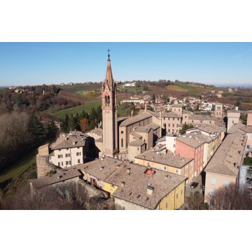 Lais Puzzle - Panorama-Luftaufnahme des mittelalterlichen Dorfes Castelvetro, Modena in der Emilia Romagna - 2.000 Teile