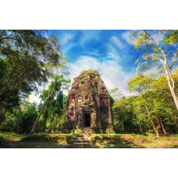 Lais Puzzle - Alte Khmer-Architektur vor Angkor. Sambor Prei Kuk Tempelruinen mit riesigen Banyanbäumen unter blauem Himmel. Kampong Thom, Kambodscha Reiseziele - 2.000 Teile