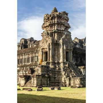 Lais Puzzle - Junger buddhistischer Mönch vor einem Tempel in Angkor Wat, Siem Reap, Kambodscha - 2.000 Teile