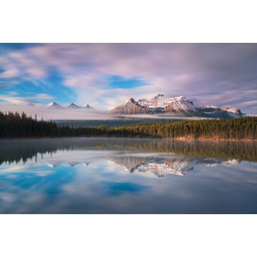 Lais Puzzle - Panorama des Herbert-Sees an einem nebligen Morgen mit Gletscherberg und Spiegelung im Banff-Nationalpark, Kanada Die kanadischen Rockies oder Canadian Rocky Mountains - 2.000 Teile