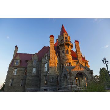 Lais Puzzle - Craigdarroch Castle, schottisches Herrenhaus aus der viktorianischen Ära, historische Stätte Kanadas, Außenansicht des Gebäudes in Victoria BC - 2.000 Teile
