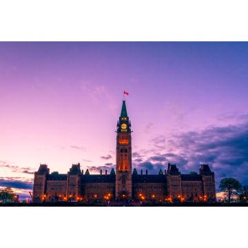 Lais Puzzle - Kanadisches Parlamentsgebäude und Hundertjahrfeier-Brunnen in Ottawa während der blauen Stunde - 2.000 Teile