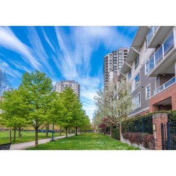 Lais Puzzle - Moderne Apartmenthäuser in Vancouver, British Columbia, Kanada - 1.000 Teile
