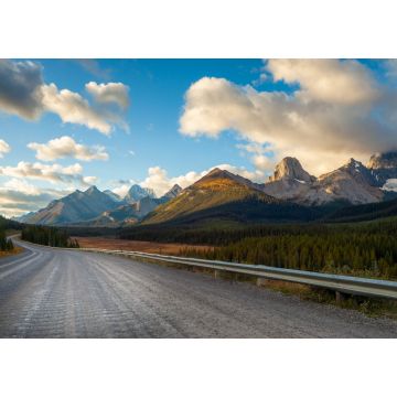 Lais Puzzle - Eine Straße in Kananaskis in den kanadischen Rocky Mountains, in der Nähe von Canmore, Alberta, Kanada - 1.000 Teile