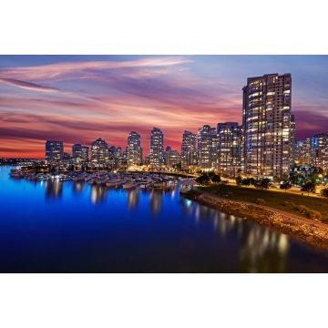 Lais Puzzle - Skyline von Apartments in Vancouver mit rotem Abendhimmel in der Abenddämmerung - 2.000 Teile