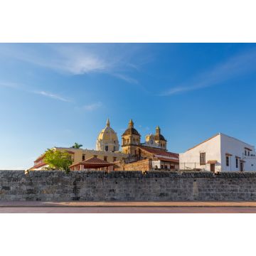 Lais Puzzle - Die berühmte koloniale Stadt Cartagena (Cuidad Amurrallada) und ihre farbenfrohen Gebäude im historischen Stadtzentrum, das zum UNESCO-Weltkulturerbe gehört - 2.000 Teile