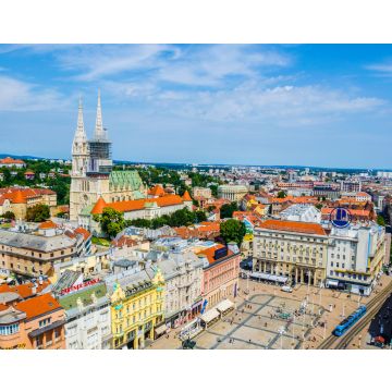 Lais Puzzle - Luftaufnahme des Ben Jelacic Platzes in der kroatischen Hauptstadt Zagreb - 40, 100, 200, 500, 1.000 & 2.000 Teile