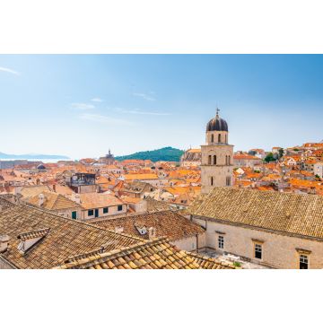 Lais Puzzle - Panoramablick aus der Luft auf die Altstadt von Dubrovnik. Antike Stadt mit großen Stadtmauern an der Adria. Blick auf Dächer, sonniger Sommertag - 2.000 Teile