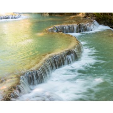 Lais Puzzle - Wunderschöne Landschaft der Kuang Si-Wasserfälle, einem bekannten und beliebten Wasserfall im Dschungelpark in der Nähe der Stadt Luang Prabang im nördlichen Zentrallaos - 40, 100, 200, 500, 1.000 & 2.000 Teile