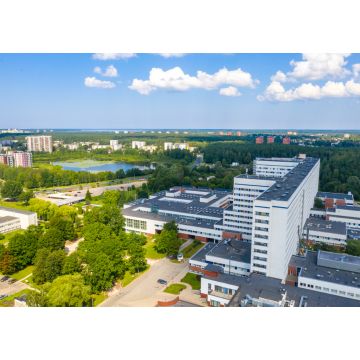 Lais Puzzle - Luftaufnahme des modernen Gebäudes in Riga. Das Gailezers-Krankenhaus in Riga - 1.000 Teile