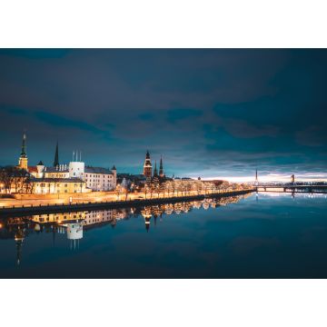 Lais Puzzle - Riga, Lettland, Europa. Stadtbild in der Morgenzeit. Nachtansicht von Schloss, Dom und St. Peterskirche. Beliebter Ort mit berühmten Wahrzeichen. UNESCO - 1.000 Teile