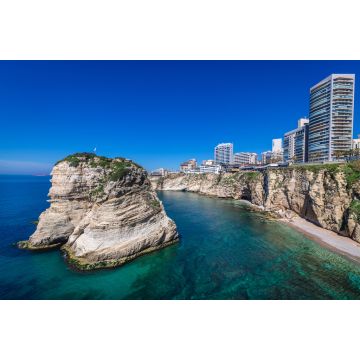 Lais Puzzle - Raouche Rocks, auch Pigeon Rock genannt, in Beirut, der Hauptstadt des Libanon - 2.000 Teile
