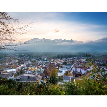 Lais Puzzle - Luftaufnahme von Vaduz bei Sonnenuntergang mit Appenzeller Alpen im Hintergrund - Vaduz, Liechtenstein - 40, 100, 200, 500, 1.000 & 2.000 Teile