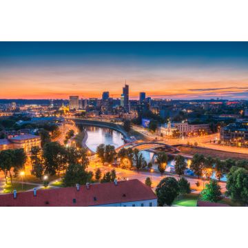Lais Puzzle - Vilnius, Litauen, Europa. Sonnenuntergang Stadtbild. Modernes Bürogebäude - 2.000 Teile