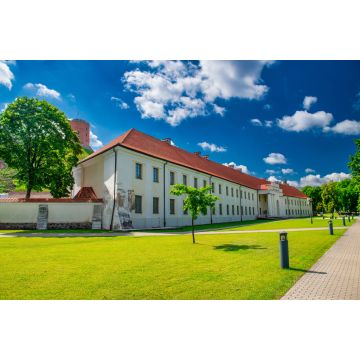 Lais Puzzle - Nationalmuseum von Litauen in Vilnius an einem klaren sonnigen Tag - 2.000 Teile
