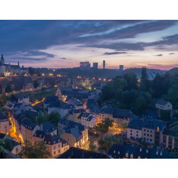 Lais Puzzle - Sonnenaufgang über dem alten Teil von Luxemburg-Stadt - Grund - 40, 100, 200, 500, 1.000 & 2.000 Teile