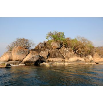Lais Puzzle - Eine schöne und typische Felsgruppe am Rande des Malawi-Sees - 2.000 Teile