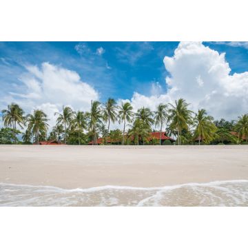 Lais Puzzle - Schöner weißer Sandstrand mit Resort und Kokospalme, Langkawi, Malaysia - 2.000 Teile