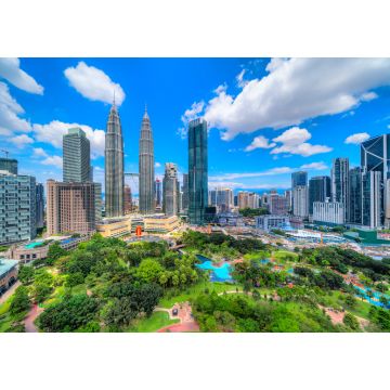 Lais Puzzle - Kuala Lumpur, Malaysia. Die Zwillingstürme und der KLCC-Park - 1.000 Teile