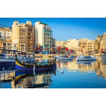 Lais Puzzle - St. Julian's, Malta - Bunte Luzzu-Fischerboote in der Spinola-Bucht bei Sonnenaufgang - 2.000 Teile