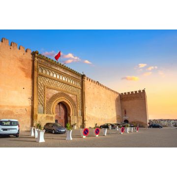 Lais Puzzle - Alte Mauern und das Tor Bab El-Mansour am El Hedim-Platz in Meknes. Marokko, Nordafrika - 2.000 Teile