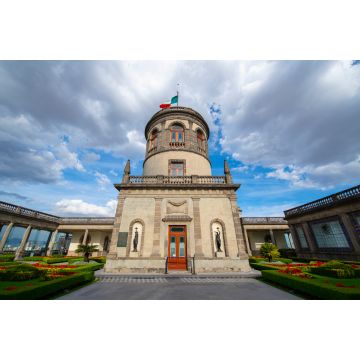 Lais Puzzle - Das Schloss Chapultepec wurde 1864 im neoklassischen Stil auf dem Chapultepec-Hügel in Mexiko-Stadt CDMX, Mexiko, erbaut. - 2.000 Teile