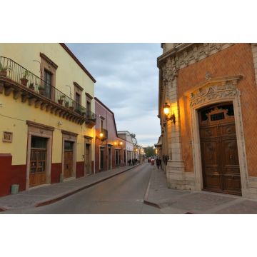 Lais Puzzle - Kolonialstadt Lagos de Moreno, Mexiko, am Abend - 2.000 Teile