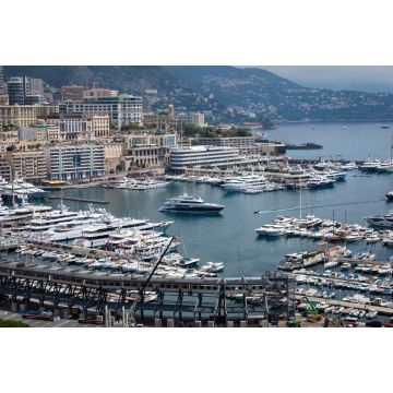 Lais Puzzle - Hafen von La Condamine. Stadtbild und Hafen von Monte Carlo. Fürstentum Monaco - 2.000 Teile