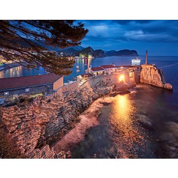 Lais Puzzle - Nächtlicher Blick auf Petrovac, Montenegro - 40, 100, 200, 500, 1.000 & 2.000 Teile