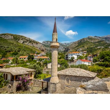 Lais Puzzle - Blick von den Festungsmauern der alten Festung in Stari Bar, Montenegro, auf den Uhrenturm und das umliegende Dorf - 1.000 Teile