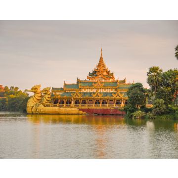 Lais Puzzle - Der Karaweik-Palast in Yangon, Myanmar - 40, 100, 200, 500, 1.000 & 2.000 Teile