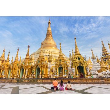 Lais Puzzle - Familie burmesischen Menschen beten Respekt vor Shwedagon große goldene Pagode heiligsten buddhistischen Pagode in Rangun, Myanmar (Burma) - 1.000 Teile