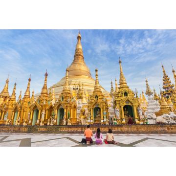 Lais Puzzle - Familie burmesischen Menschen beten Respekt vor Shwedagon große goldene Pagode heiligsten buddhistischen Pagode in Rangun, Myanmar (Burma) - 2.000 Teile