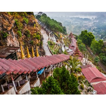 Lais Puzzle - Ein Blick von den Pindaya-Höhlen auf die Umgebung, Shan State, Myanmar - 40, 100, 200, 500, 1.000 & 2.000 Teile