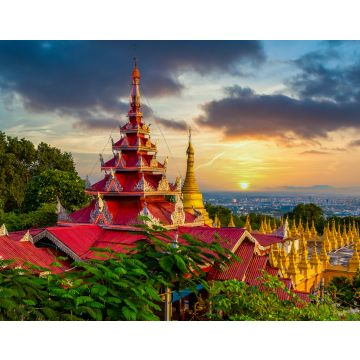Lais Puzzle - Mandalay Hill wichtige Pilgerstätte alte Gebäude Wahrzeichen alte Architektur in Südostasien Myanmar, Mandalay, Asien - 40, 100, 200, 500, 1.000 & 2.000 Teile