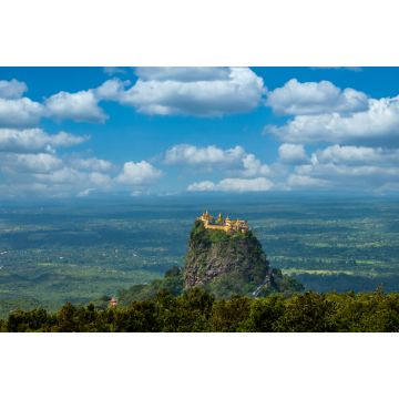 Lais Puzzle - Mt.Popa os Mount Popa Myanmar, Schöne buddhistische burmesische Wahrzeichen Tempel alte Gebäude Architektur in asiatischen, burmesischen Mythologie Geist dieser Ort ist der alte Vulkan, Mandalay, Myanmar, Asien - 2.000 Teile