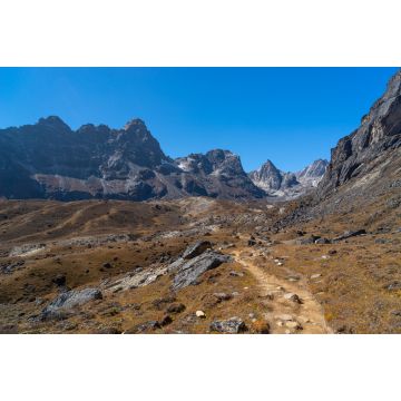 Lais Puzzle - Trekkingpfad zum Dorf Dzongla, letztes Dorf vor der Überquerung des Chola-Passes beim Everest-Basislager-Trekking, Himalaya-Gebirge in Nepal - 2.000 Teile