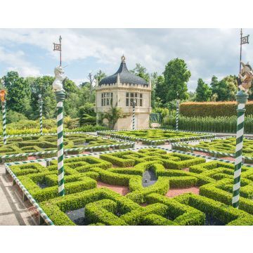 Lais Puzzle - Tudor Garten mythische Tiere in Hamilton Gärten ein ikonischer berühmter Ort in Hamilton, Neuseeland - 40, 100, 200, 500, 1.000 & 2.000 Teile
