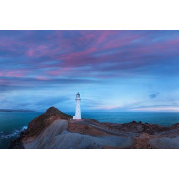 Lais Puzzle - Der Castle Point-Leuchtturm in der Nähe des Dorfes Castlepoint in der Region Wellington auf der Nordinsel Neuseelands ist der höchste Leuchtturm der Nordinsel. Schöner Landschaftshintergrund - 2.000 Teile